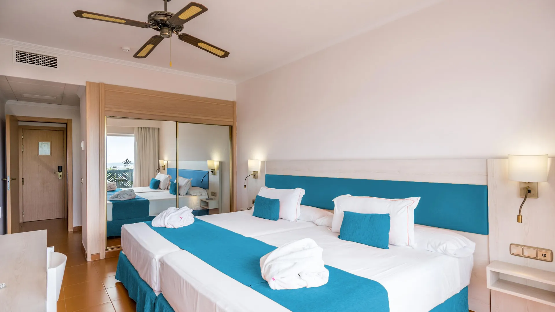 Bluesea Costa Bastian Hotel Costa Teguise