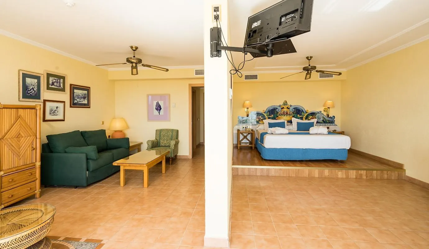 Bluesea Costa Bastian Hotel Costa Teguise 4*,